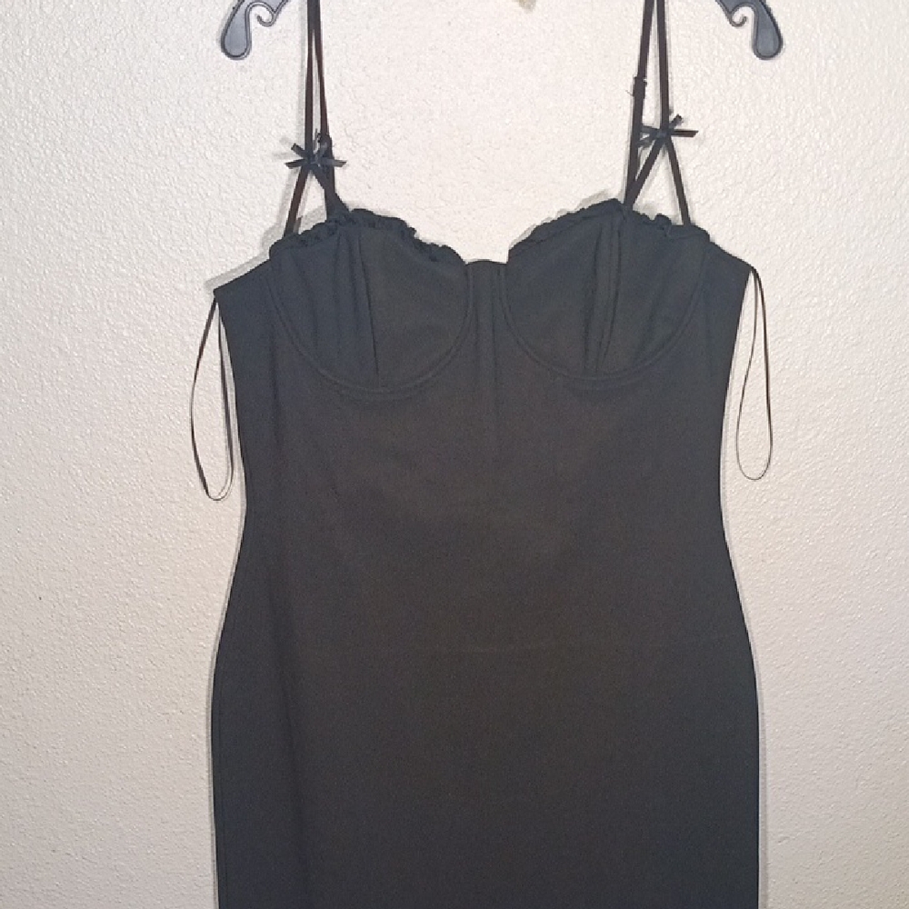 Astr Black Midi Dress